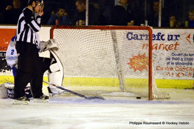Photo hockey match Courbevoie  - Courchevel-Méribel-Pralognan le 28/11/2015