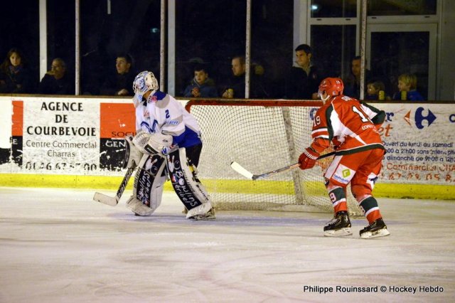 Photo hockey match Courbevoie  - Courchevel-Méribel-Pralognan le 28/11/2015
