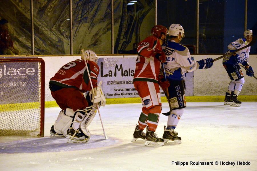 Courbevoie  5 - 3 Courchevel-Méribel-Pralognan