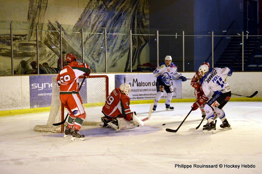 Courbevoie  5 - 3 Courchevel-Méribel-Pralognan