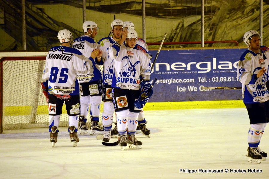 Courbevoie  5 - 3 Courchevel-Méribel-Pralognan