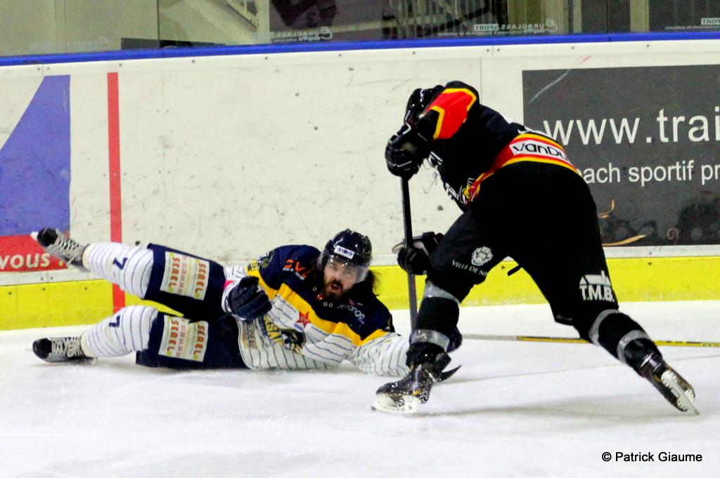 Nice 3 - 2 Dunkerque