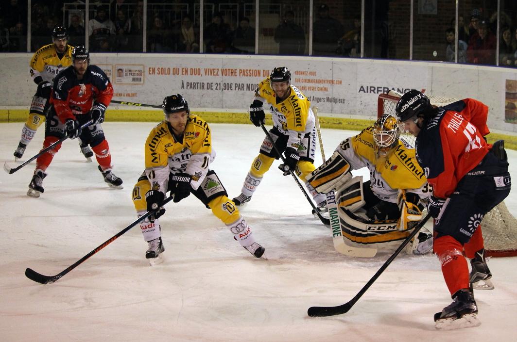 Angers  5 - 3 Rouen