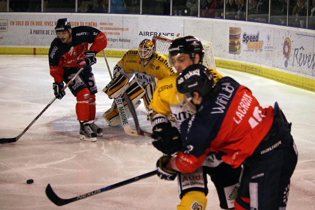 Angers  5 - 3 Rouen