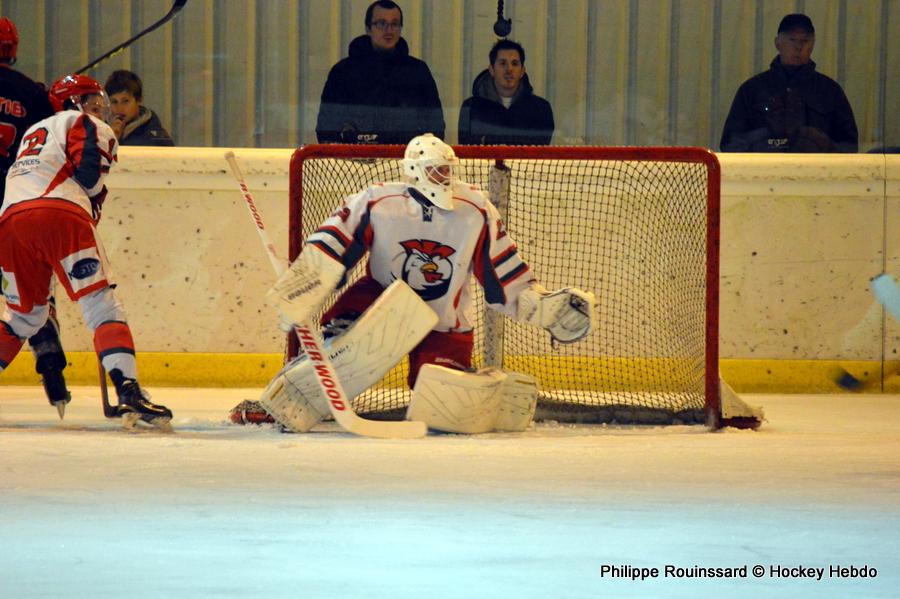 Neuilly/Marne 5 - 4 Courbevoie 