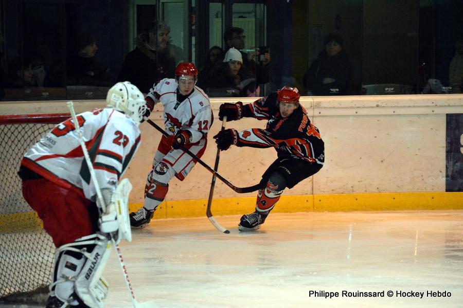 Neuilly/Marne 5 - 4 Courbevoie 