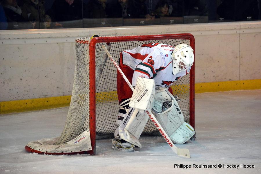 Neuilly/Marne 5 - 4 Courbevoie 