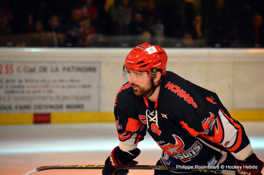 Neuilly/Marne 5 - 4 Courbevoie 
