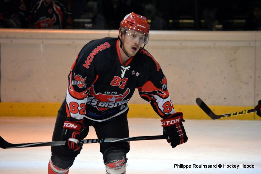 Neuilly/Marne 5 - 4 Courbevoie 