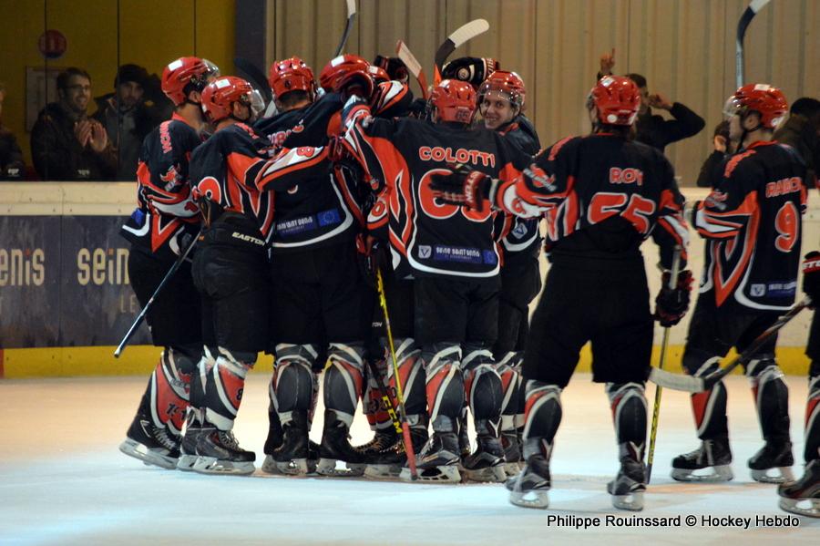 Neuilly/Marne 5 - 4 Courbevoie 