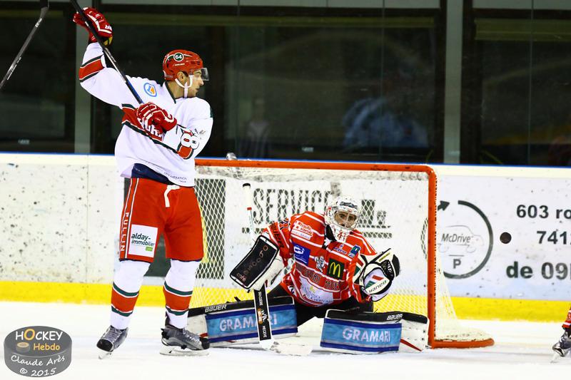 Mont-Blanc 0 - 5 Anglet