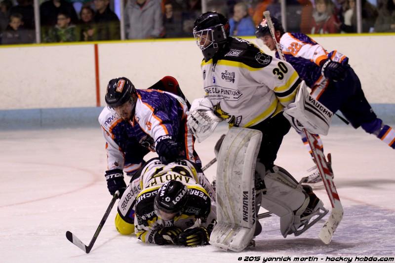 Clermont-Ferrand 8 - 3 Roanne