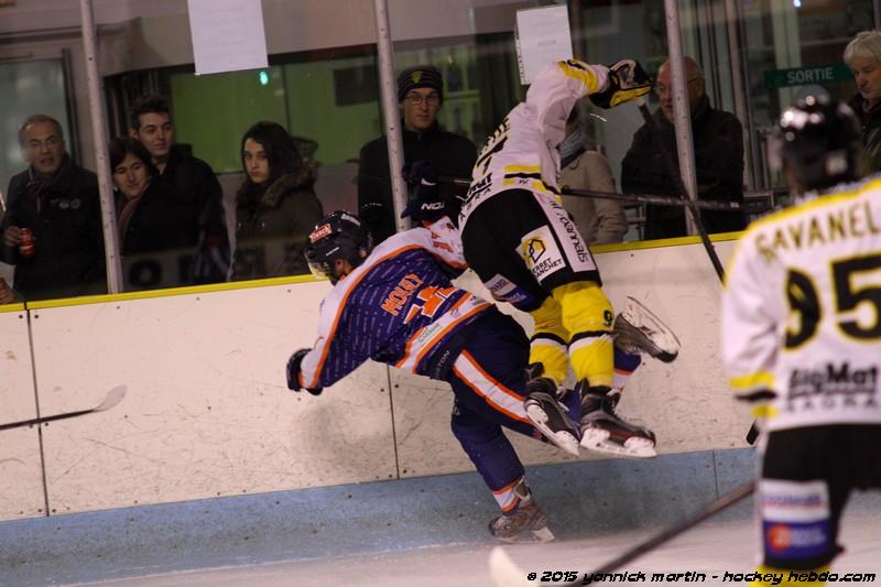 Clermont-Ferrand 8 - 3 Roanne