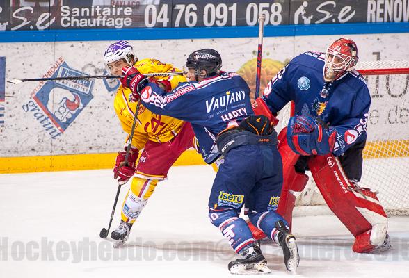 Grenoble  4 - 0 Dijon 