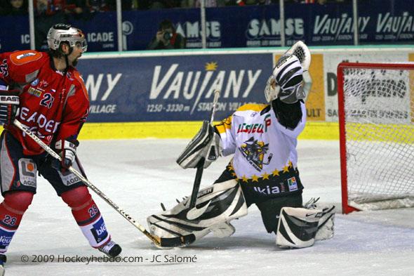 Grenoble  3 - 2 Rouen