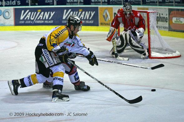 Grenoble  3 - 2 Rouen