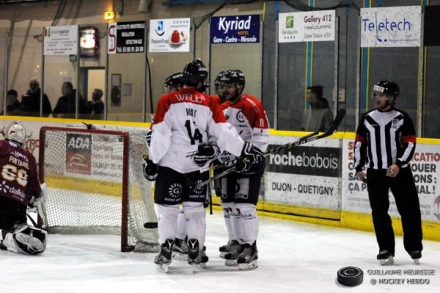 Photo hockey match Dijon  - Angers  le 12/12/2015