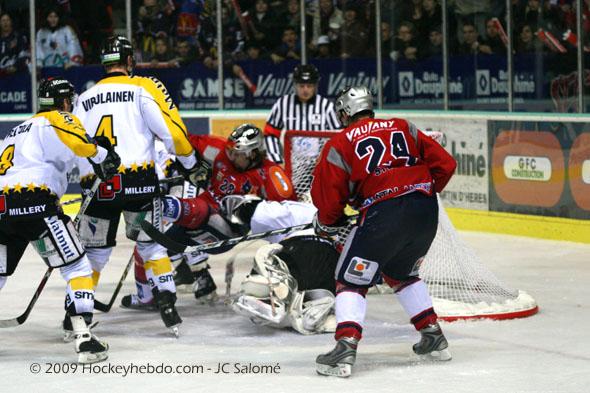 Grenoble  3 - 2 Rouen