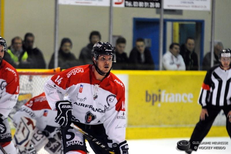 Dijon  2 - 5 Angers 