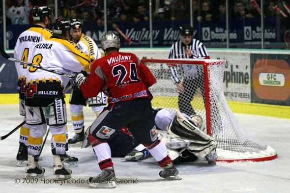 Grenoble  3 - 2 Rouen