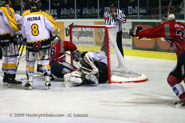 Grenoble  3 - 2 Rouen