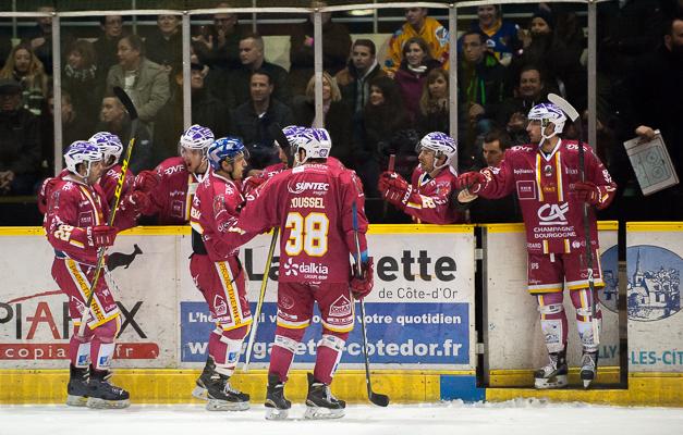 Dijon  2 - 5 Angers 