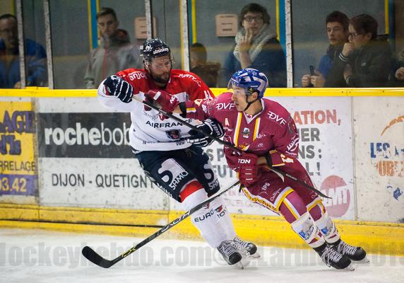 Dijon  2 - 5 Angers 