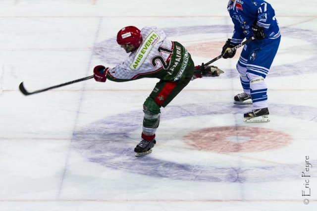 Photo hockey match Marseille - Cergy-Pontoise le 19/12/2015