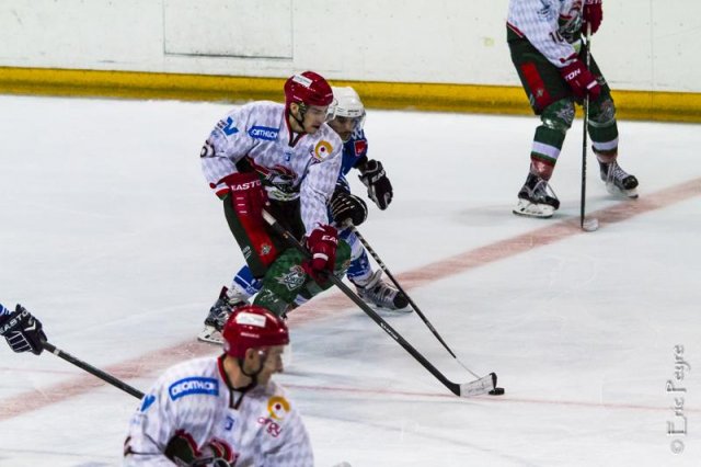 Photo hockey match Marseille - Cergy-Pontoise le 19/12/2015