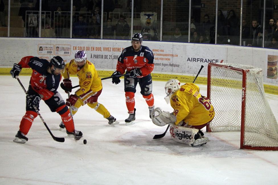 Angers  4 - 3 Dijon 