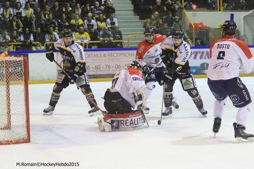 Rouen 9 - 3 Angers 