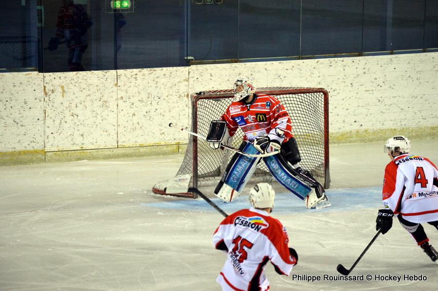 Mont-Blanc 3 - 2 La Roche-sur-Yon