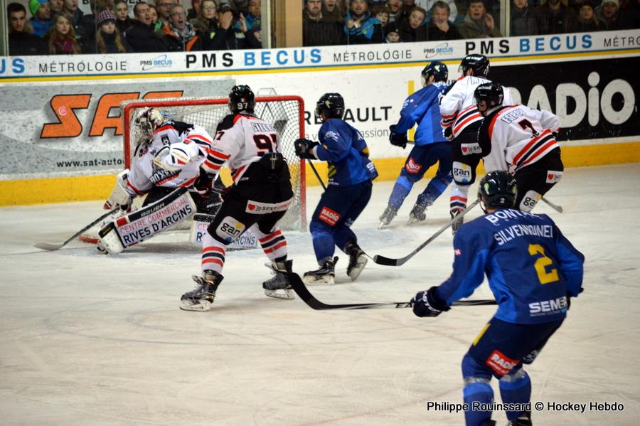Chamonix  5 - 0 Bordeaux
