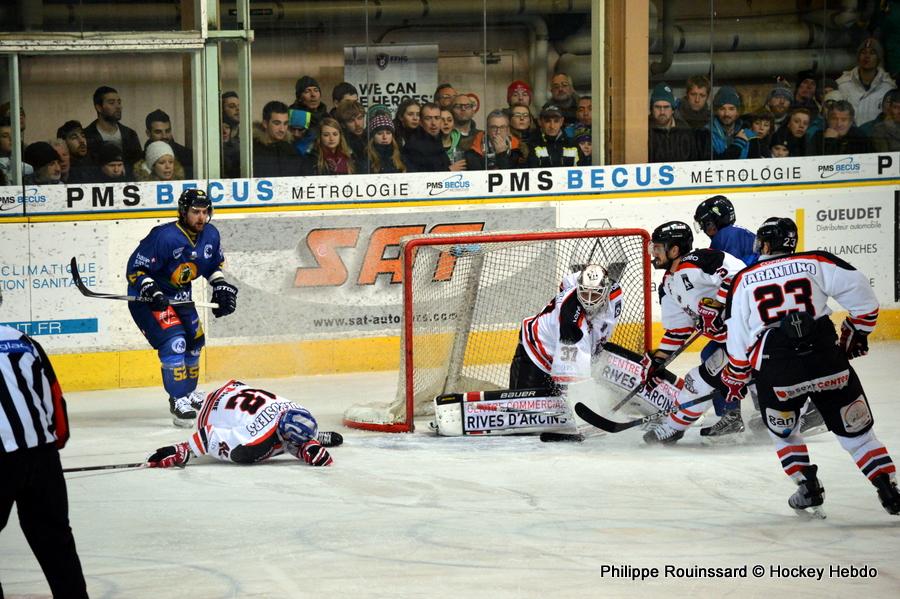 Chamonix  5 - 0 Bordeaux