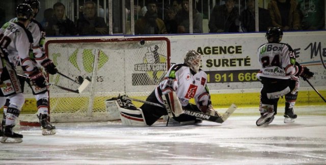 Photo hockey match Angers  - Amiens  le 30/12/2015