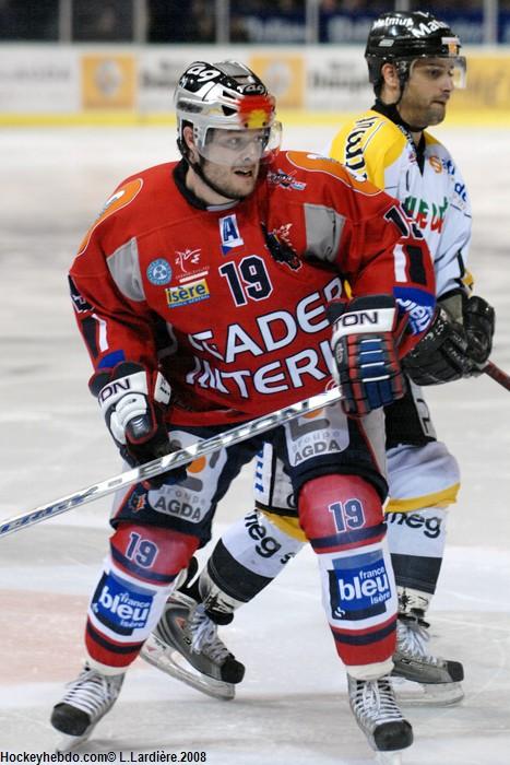 Grenoble  3 - 2 Rouen