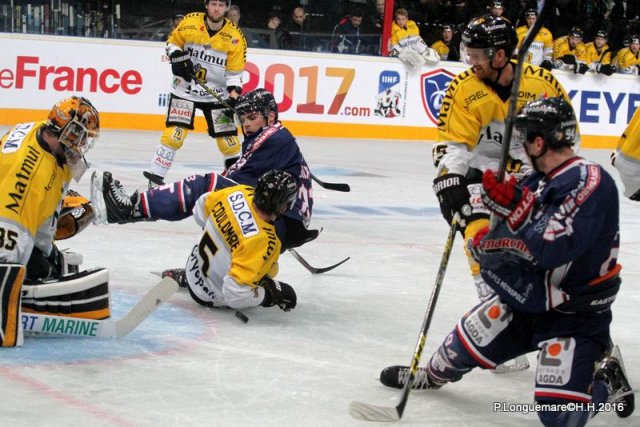 Photo hockey reportage CDF 16 Pascal
