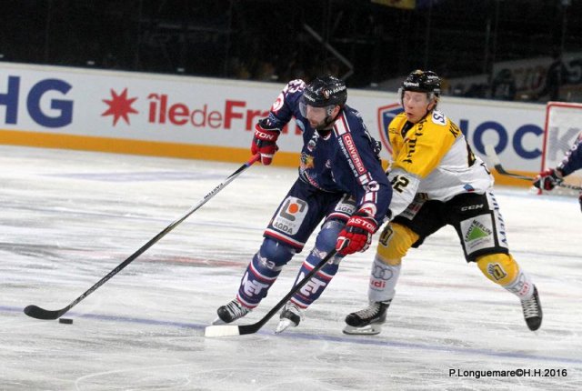 Photo hockey reportage CDF 16 Pascal