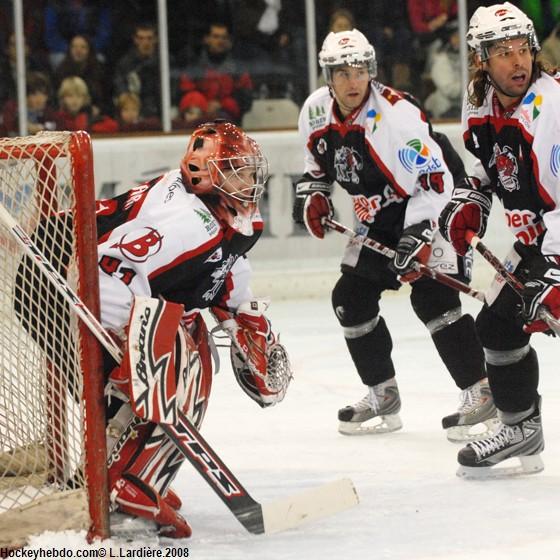 Briançon  3 - 4 Grenoble 
