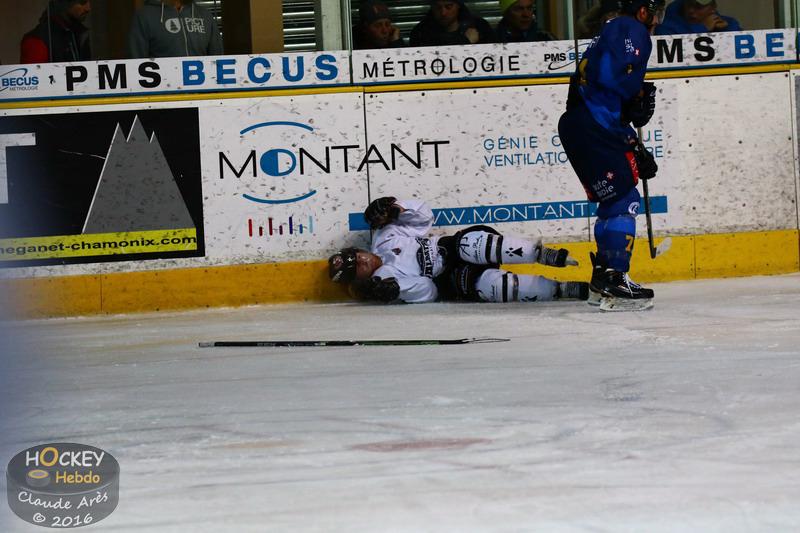 Chamonix  2 - 3 Brest 