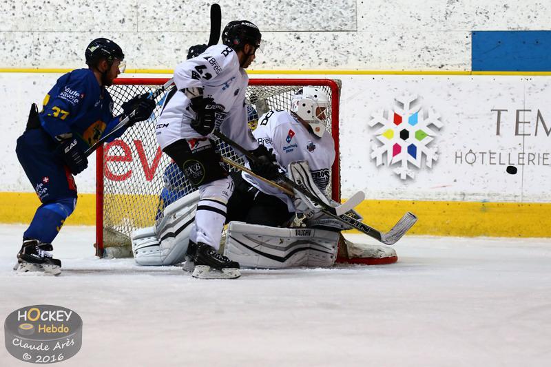 Chamonix  2 - 3 Brest 
