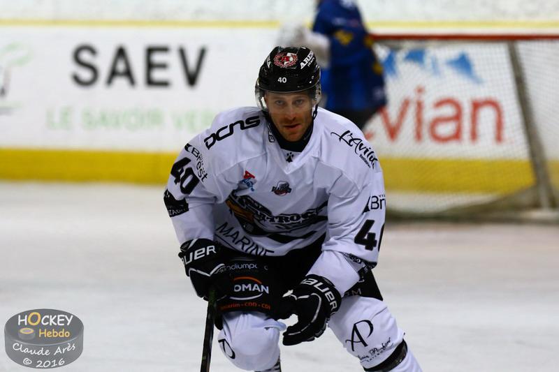 Chamonix  2 - 3 Brest 