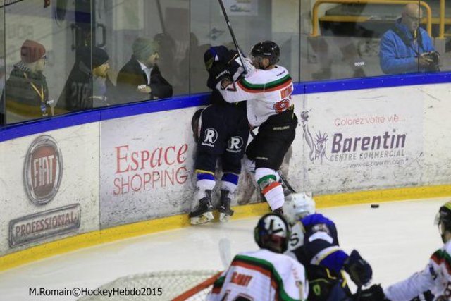 Photo hockey reportage Finale Conti Cup J1 Match1 : Tychy surprend Herning