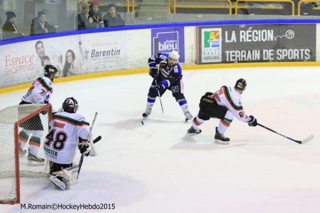 Photo hockey reportage Finale Conti Cup J1 Match1 : Tychy surprend Herning