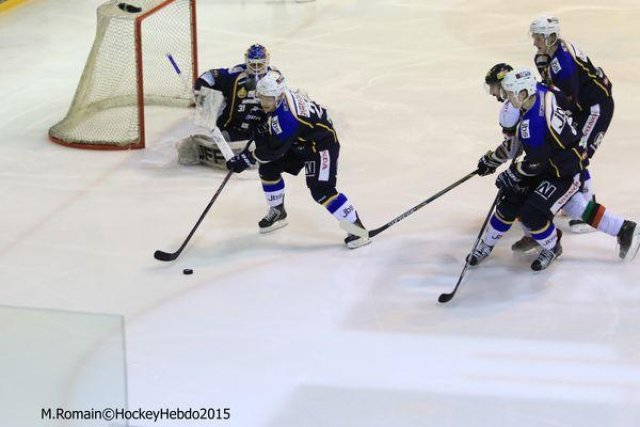 Photo hockey reportage Finale Conti Cup J1 Match1 : Tychy surprend Herning