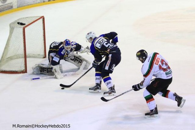 Photo hockey reportage Finale Conti Cup J1 Match1 : Tychy surprend Herning