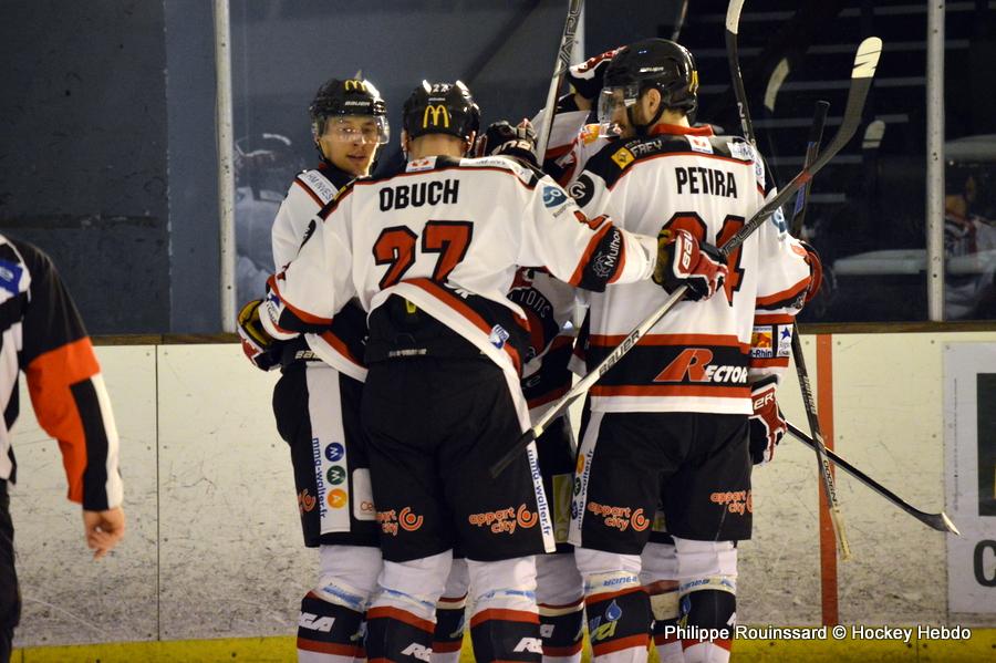 Courbevoie  4 - 5 Mulhouse