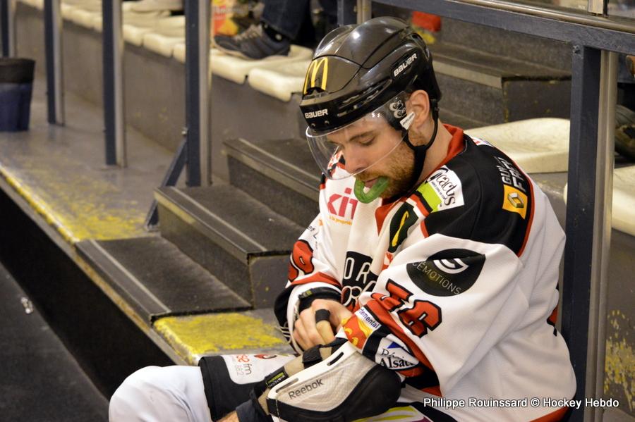 Courbevoie  4 - 5 Mulhouse