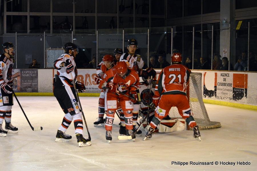 Courbevoie  4 - 5 Mulhouse