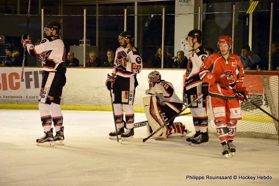 Courbevoie  4 - 5 Mulhouse